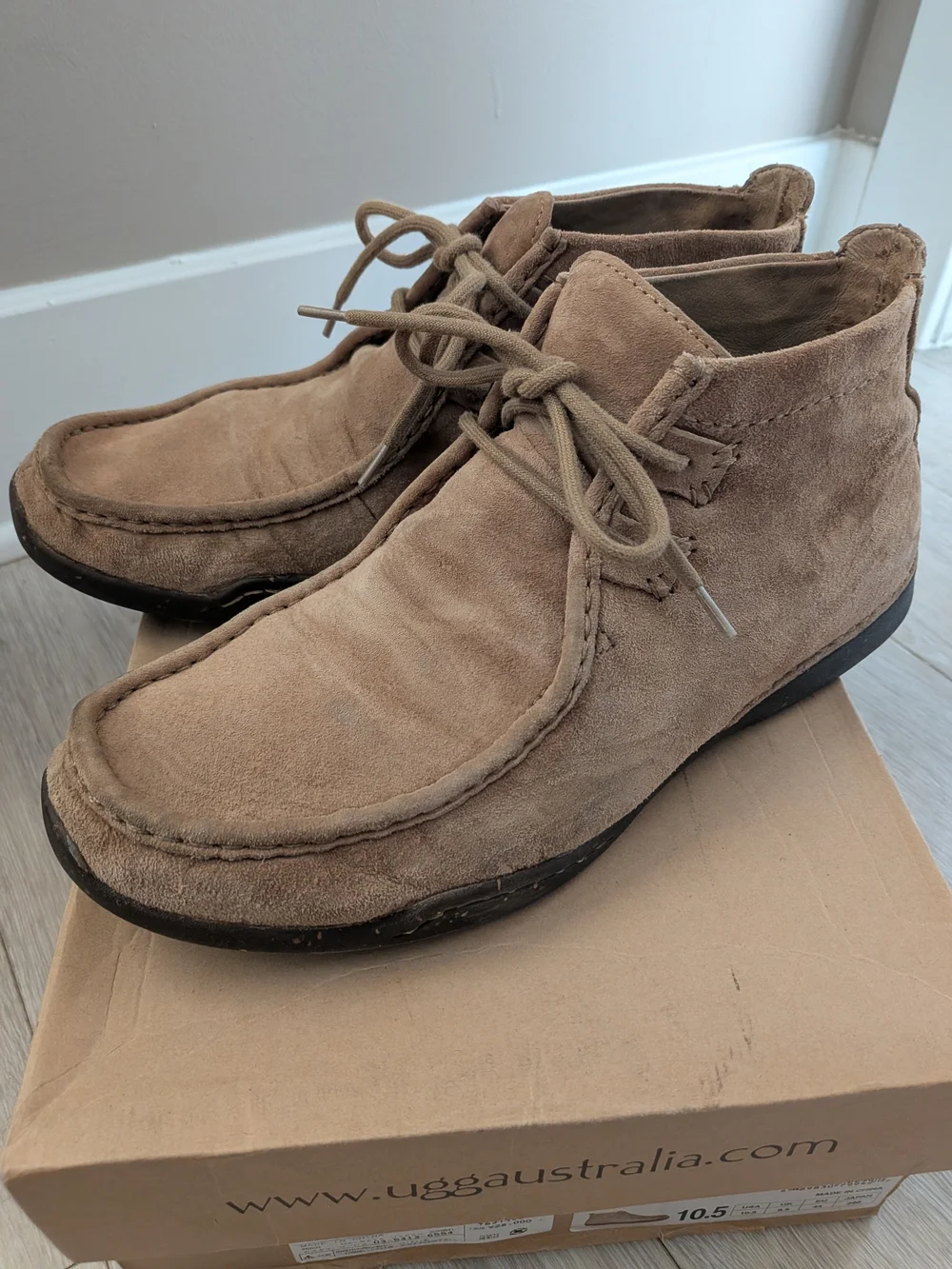 UGG Australia Men Lenox 5796 Chukka Boots Rope Suede US 10.5 Boxed